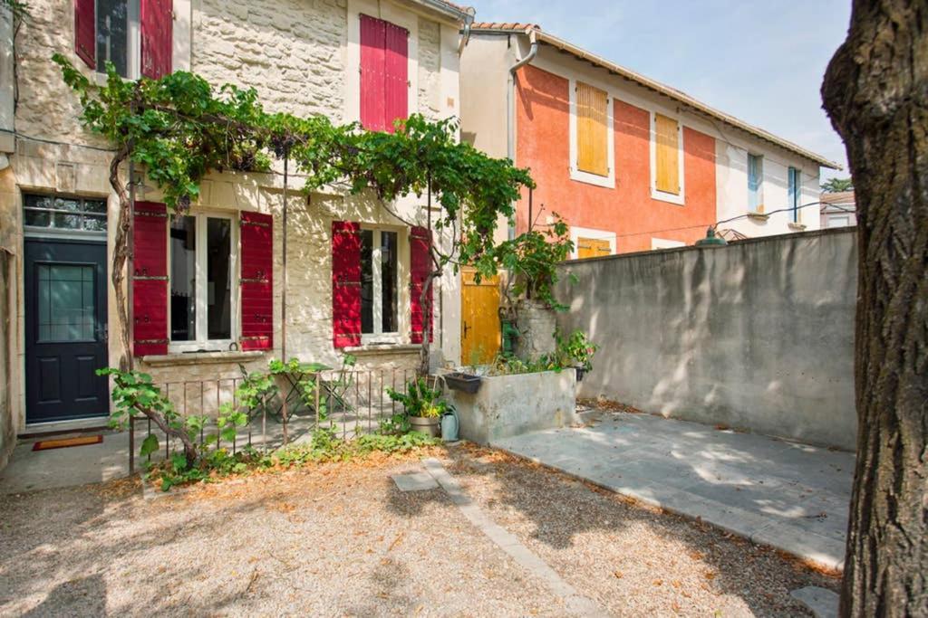 Mini Maison Studio Ancienne Renovee +Parking أفينيون المظهر الخارجي الصورة